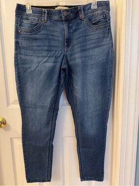 Democracy Ab Technology Jeans Sz 16